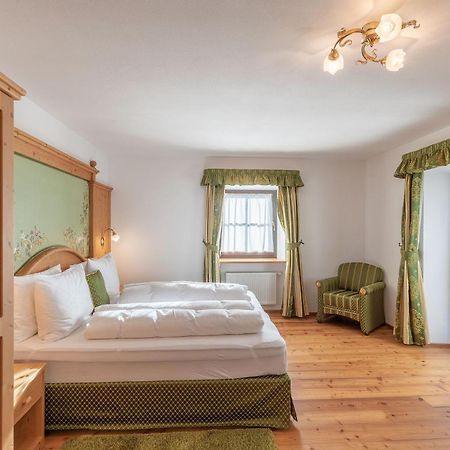 Cima Dodici B&B - Apartments Sexten Eksteriør bilde
