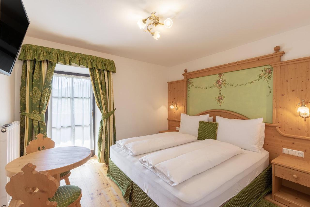Cima Dodici B&B - Apartments Sexten Eksteriør bilde